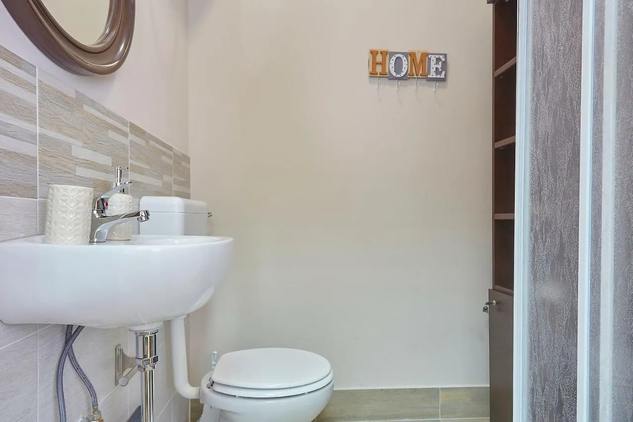Bed and Breakfast Sturzo 44 Palermo 0*,
